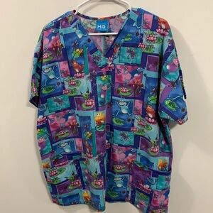 Women’s Scrub HQ Scrubs top Cute looks like a Lg**